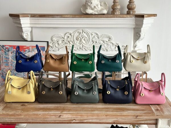 Hermes Lindy Mini 19cm Bag Taurillon Clemence Leather