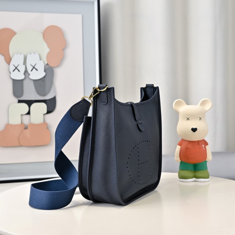Hermes Evelyne 29cm Bag Taurillon Clemence Leather