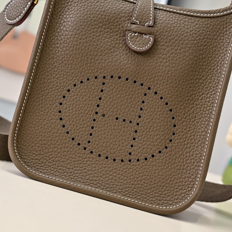 Hermes Evelyne Mini 17cm Bag TC Clemence Leather