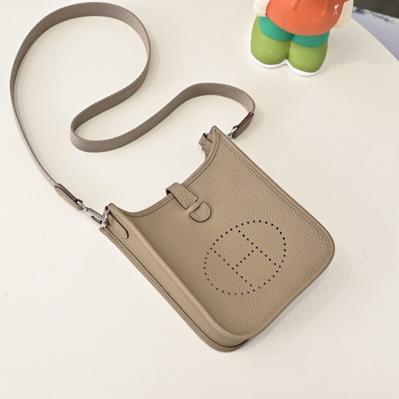 Hermes Evelyne Mini 17cm Bag TC Clemence Leather