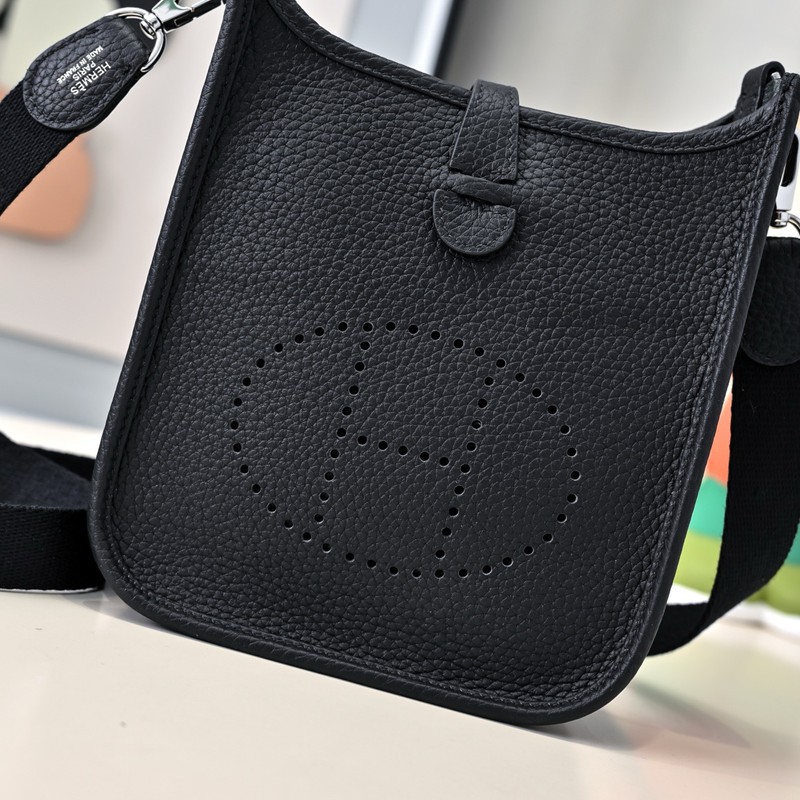 Hermes Evelyne Mini 17cm Bag TC Clemence Leather