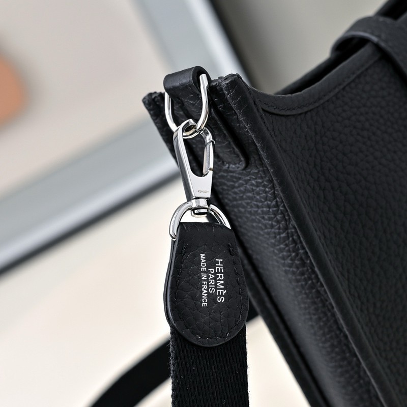 Hermes Evelyne Mini 17cm Bag TC Clemence Leather
