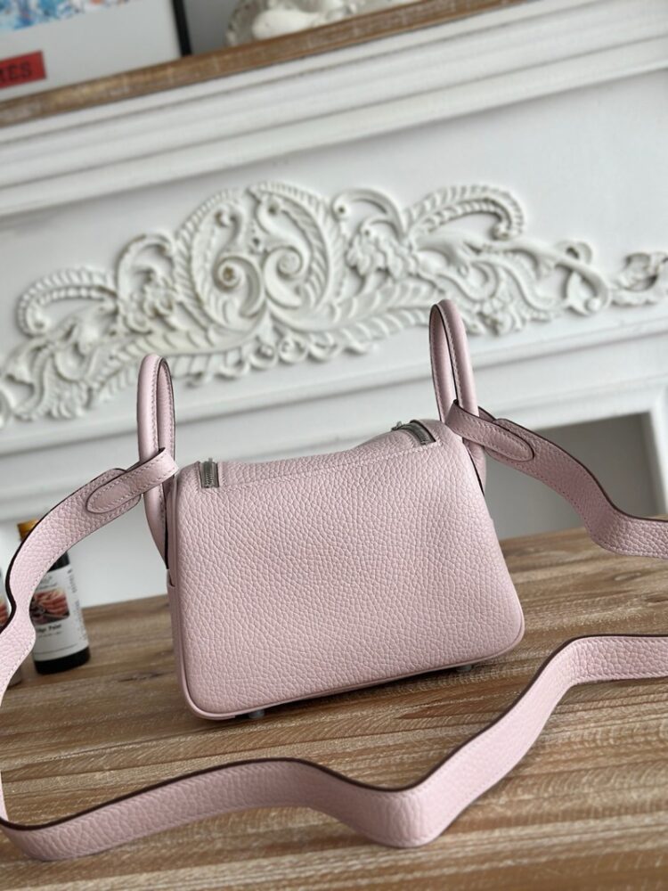 Hermes Lindy Mini 19cm Bag Taurillon Clemence Leather