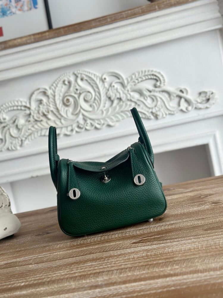 Hermes Lindy Mini 19cm Bag Taurillon Clemence Leather