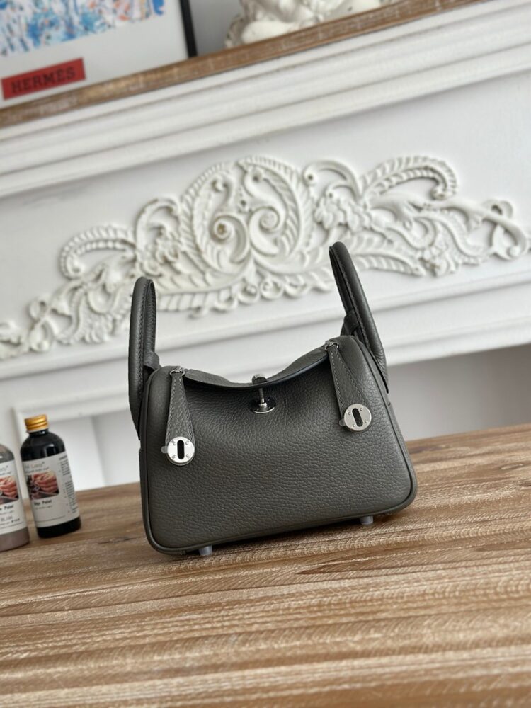 Hermes Lindy Mini 19cm Bag Taurillon Clemence Leather