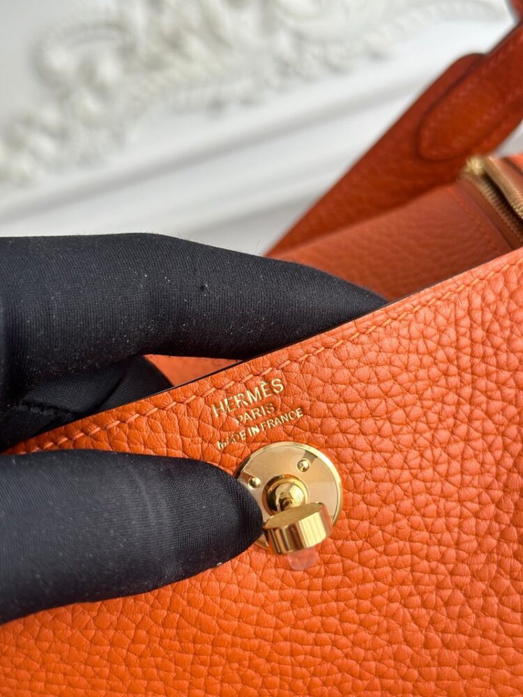 Hermes Lindy Mini 19cm Bag Taurillon Clemence Leather