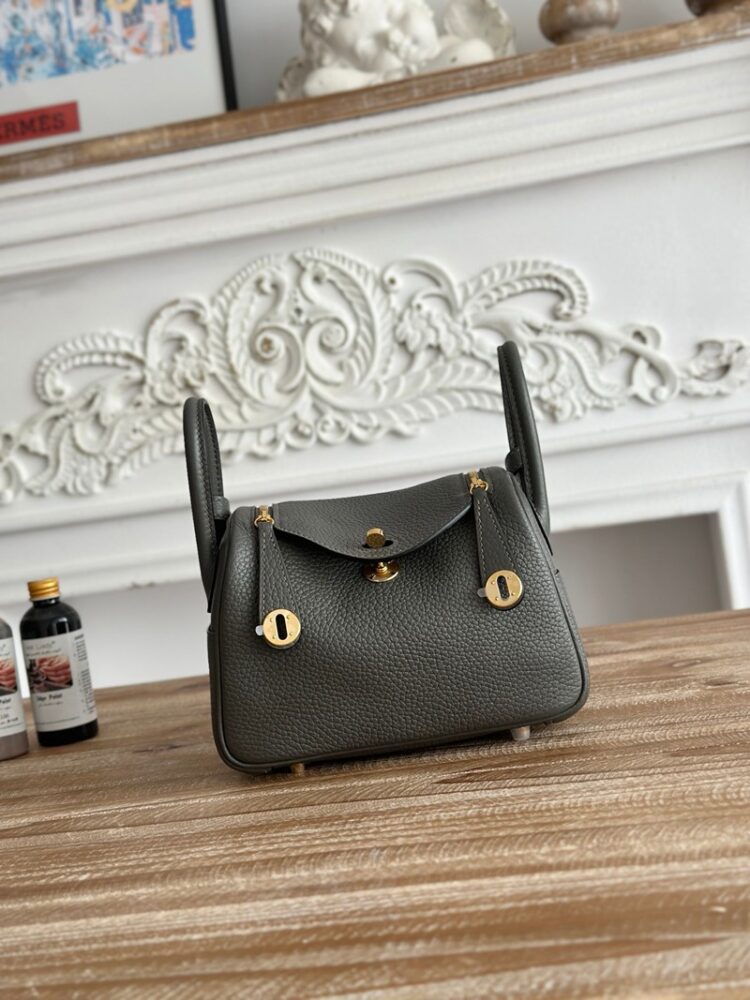 Hermes Lindy Mini 19cm Bag Taurillon Clemence Leather