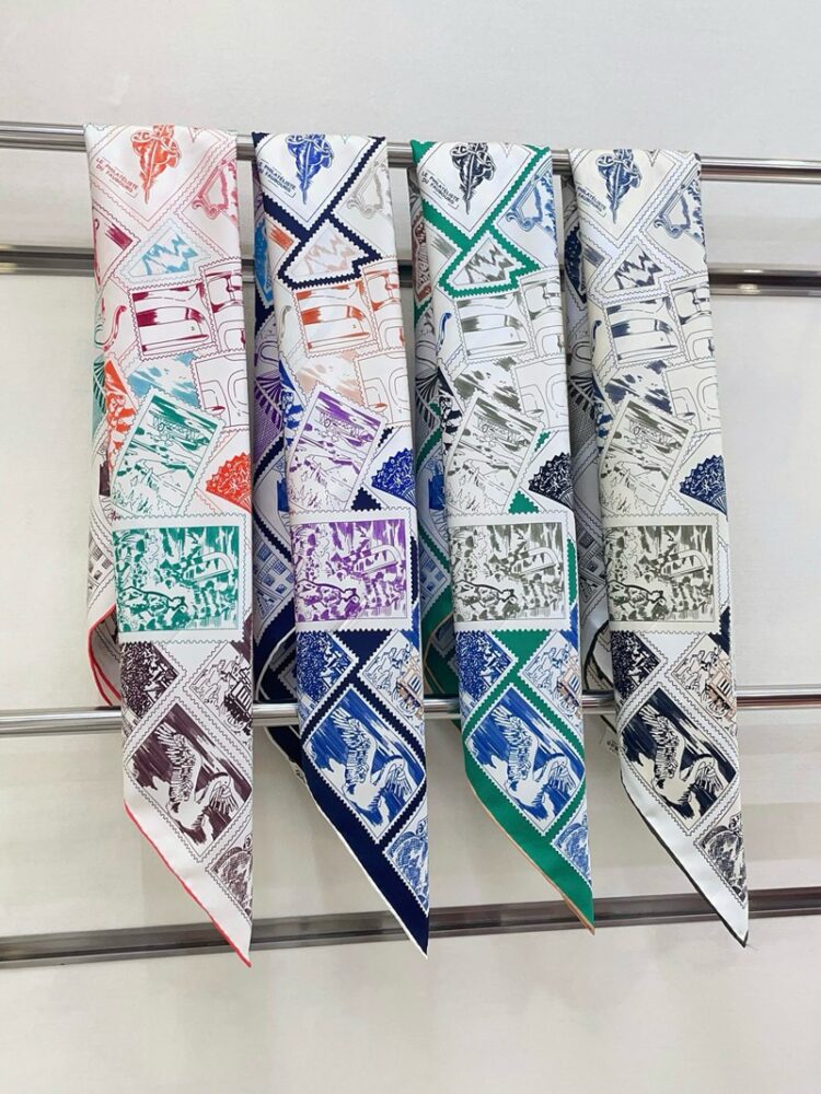 Hermes Women Luxury Scarves 