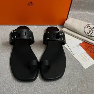 Hermes Flat Sandals 01