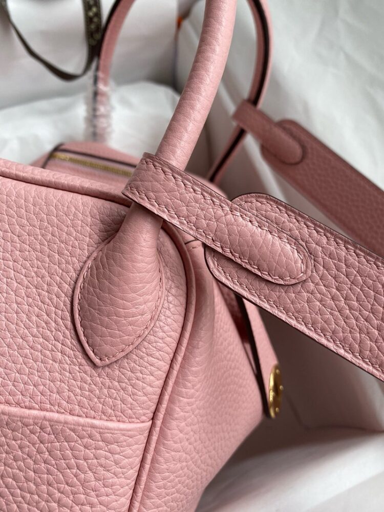 Hermes Lindy 26cm Bag Original Taurillon Clemence Leather