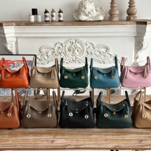 Hermes Lindy Mini 19cm Bag Taurillon Clemence Leather
