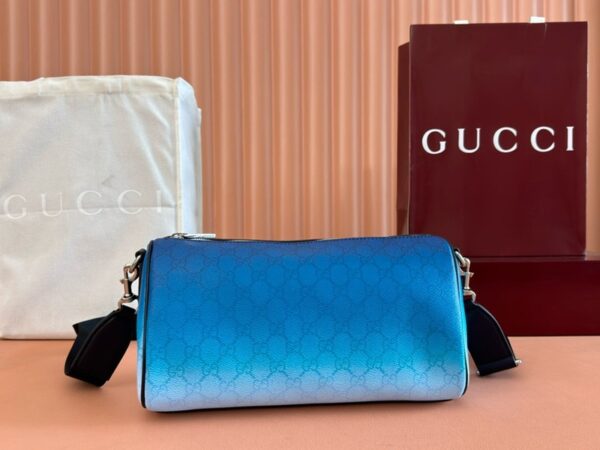 Gucci 839325