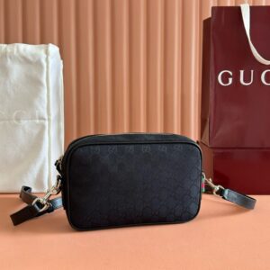 Gucci 834802 Black