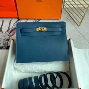 Hermes Kelly Danse 22cm Bag Evercolor Leather 23