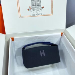 Hermes Trousse Bride-A-Brace Case 23