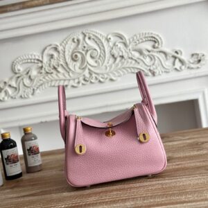 Hermes Lindy Mini 19cm Bag Taurillon Clemence Leather 02