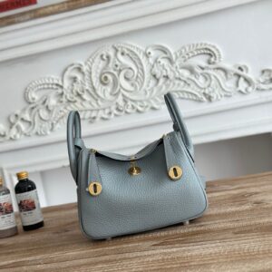 Hermes Lindy Mini 19cm Bag Taurillon Clemence Leather 04