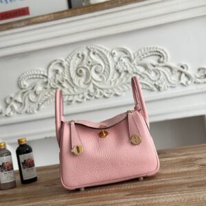 Hermes Lindy Mini 19cm Bag Taurillon Clemence Leather 10