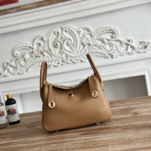 Hermes Lindy Mini 19cm Bag Taurillon Clemence Leather 22