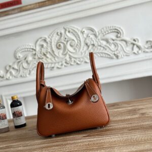 Hermes Lindy Mini 19cm Bag Taurillon Clemence Leather 30