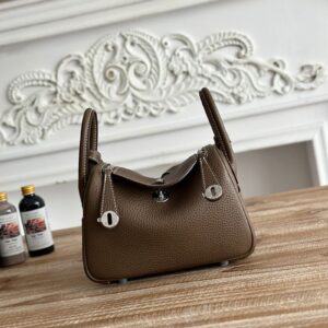 Hermes Lindy Mini 19cm Bag Taurillon Clemence Leather 33