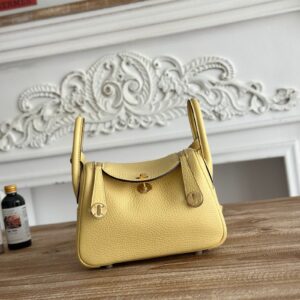 Hermes Lindy Mini 19cm Bag Taurillon Clemence Leather 34