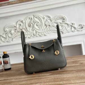 Hermes Lindy Mini 19cm Bag Taurillon Clemence Leather 40