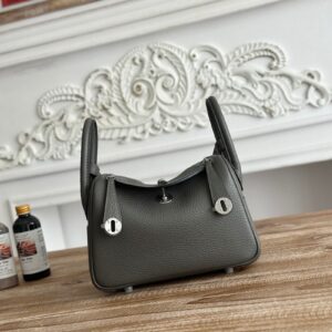 Hermes Lindy Mini 19cm Bag Taurillon Clemence Leather 41
