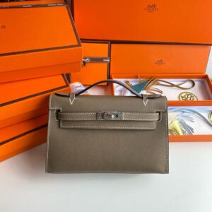 Hermes Mini Kelly Pochette Bag 22cm Epsom Leather 12