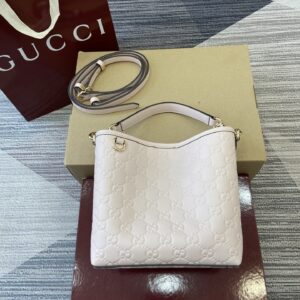 Gucci 815118
