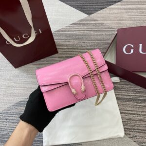 Gucci 837370