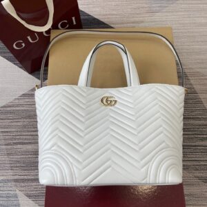 Gucci 847387