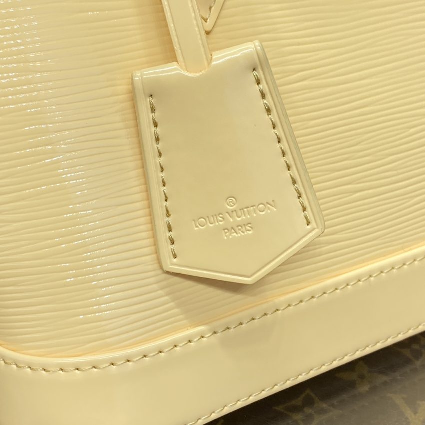 Top Quality LV Alma Bb Apricot