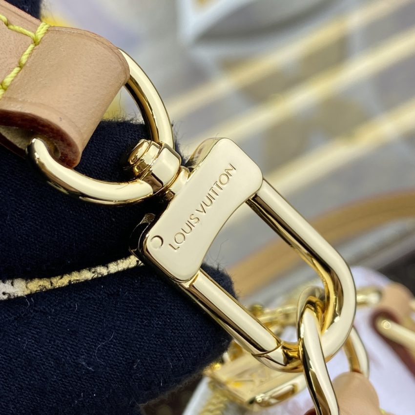 Top Quality LV Alma Nano White