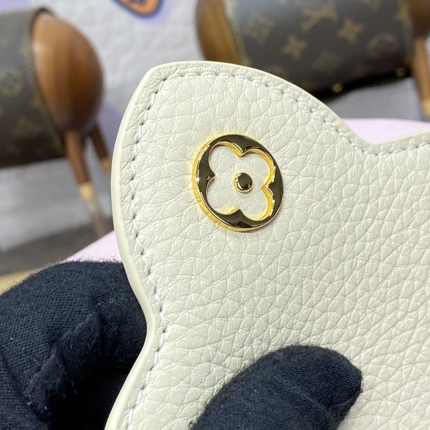 Top Quality LV Capucines Pink Beige