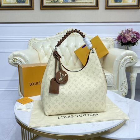 Top Quality LV Carmel White