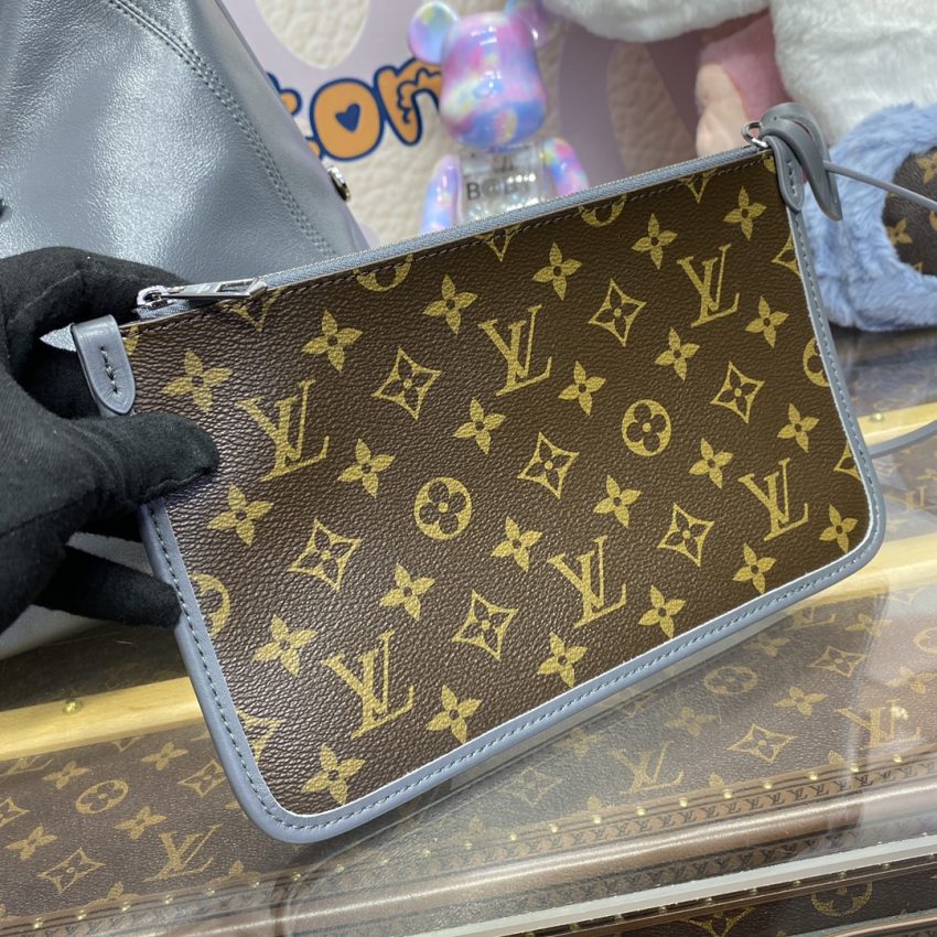 Top Quality LV Carry All MM Silver