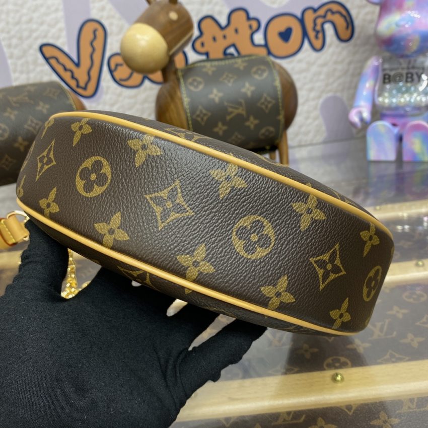 Top Quality LV Loop Brown