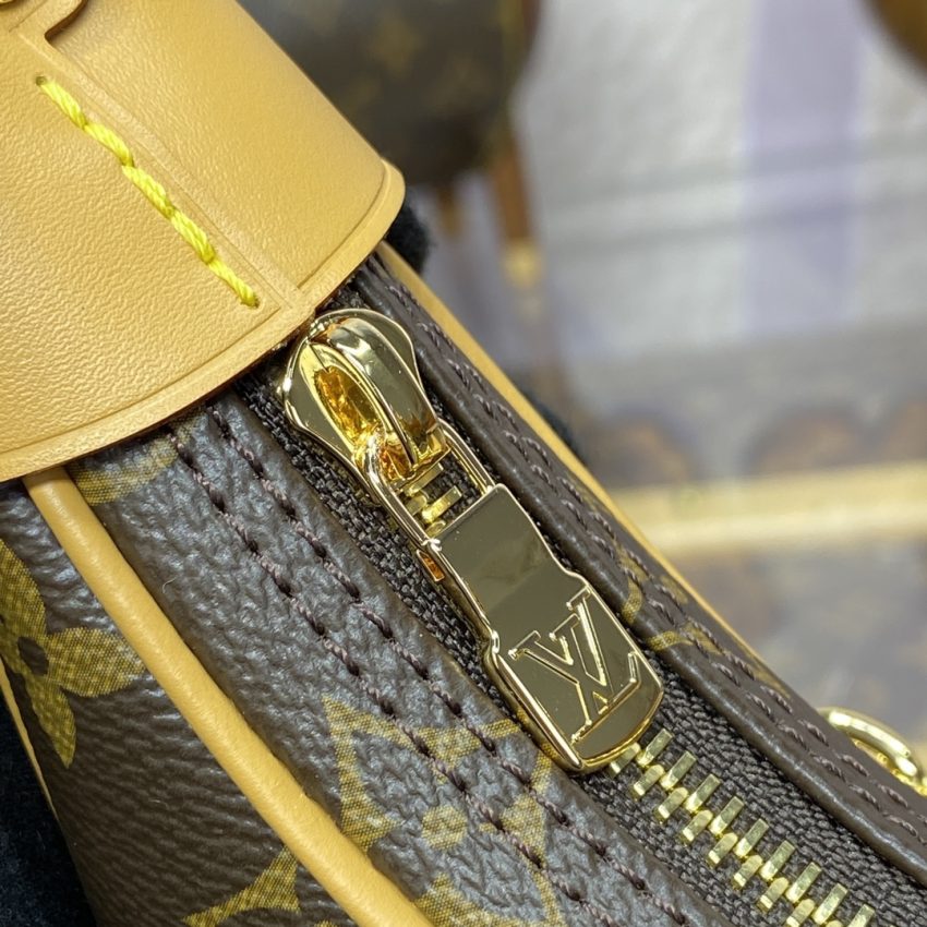 Top Quality LV Loop Brown