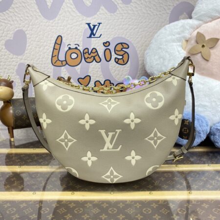 Top Quality LV Loop Hobo Beige