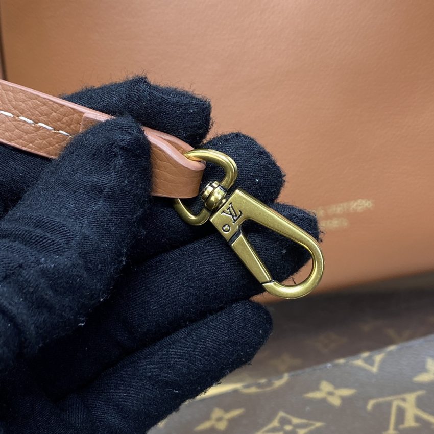 Top Quality LV Low Key Hobo Brown