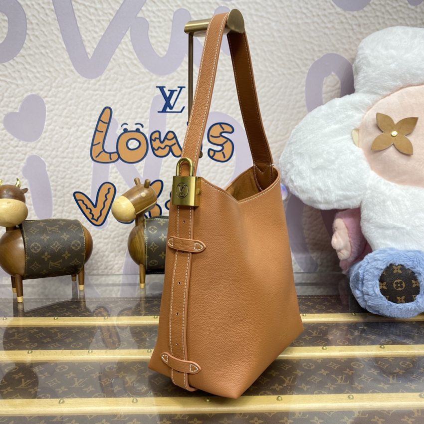Top Quality LV Low Key Hobo Brown