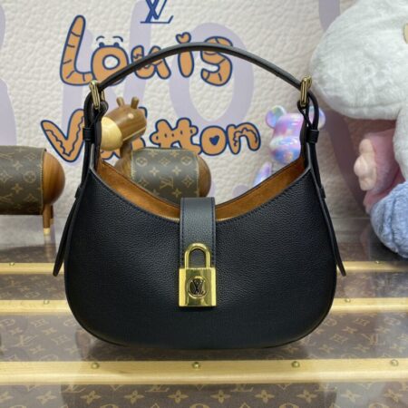 Top Quality LV Low Key Shoulder Black