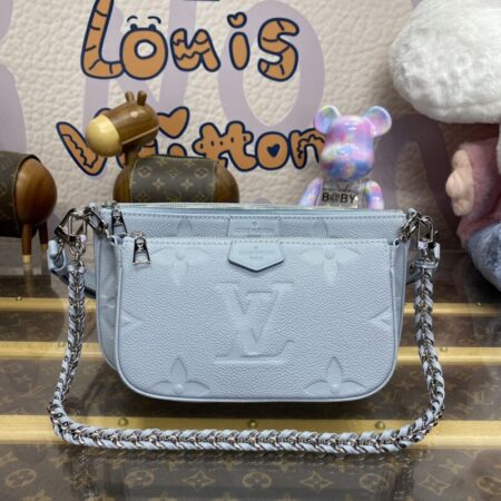 Top Quality LV Multi Pochette Accessoires Light Blue