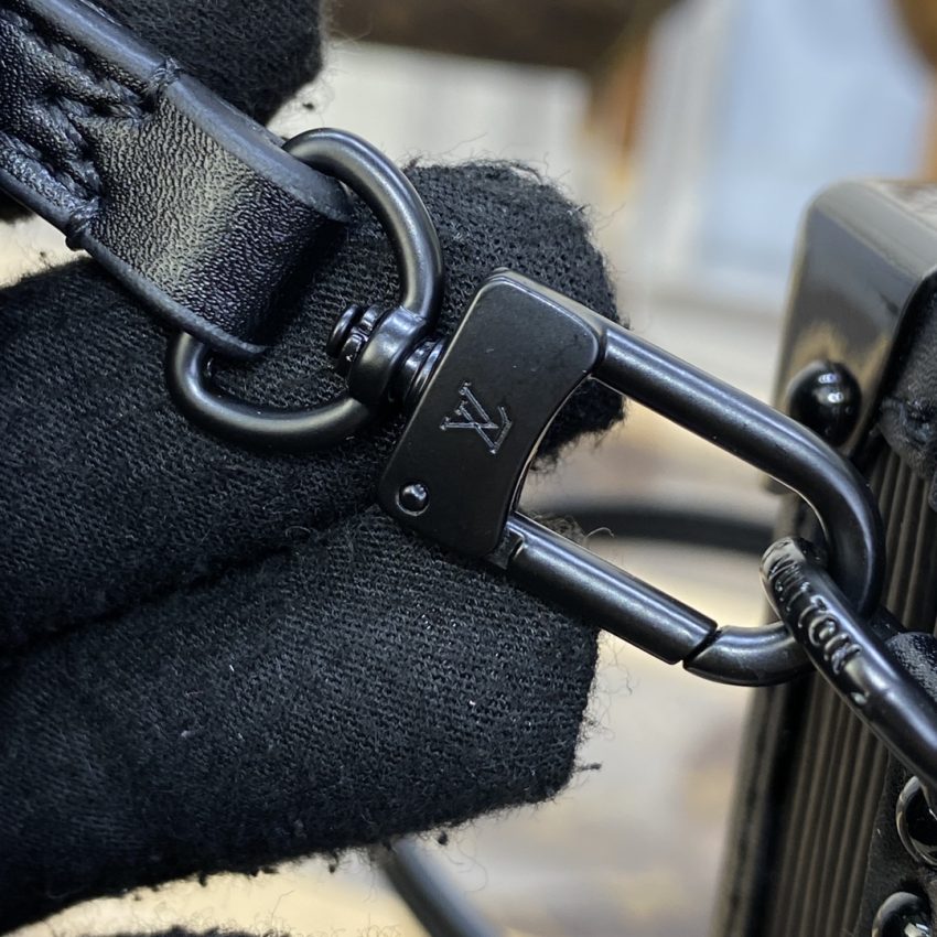 Top Quality LV Petite Malle Full Black