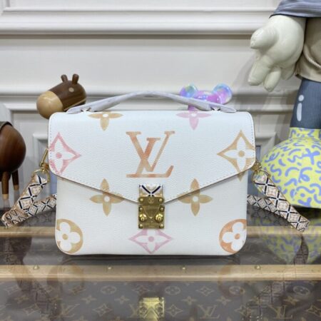 Top Quality LV Pochette Metis Apricot