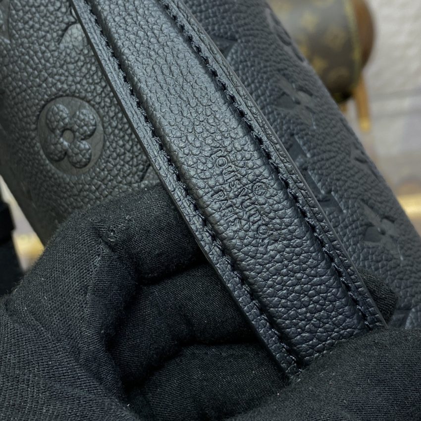 Top Quality LV Pochette Metis Black