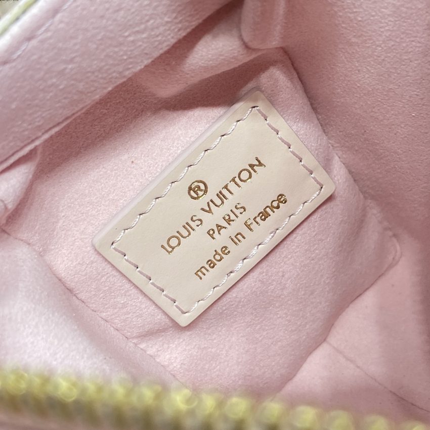 Top Quality LV Side Trunk Pure Beige