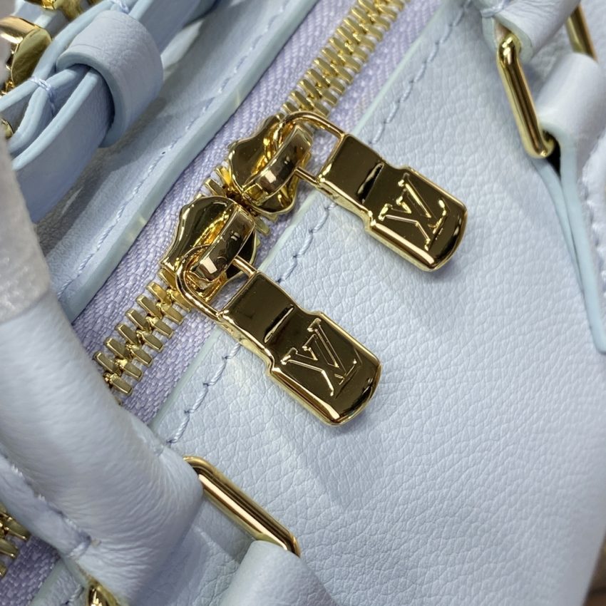 Top Quality LV Speedy 18 Sky Blue