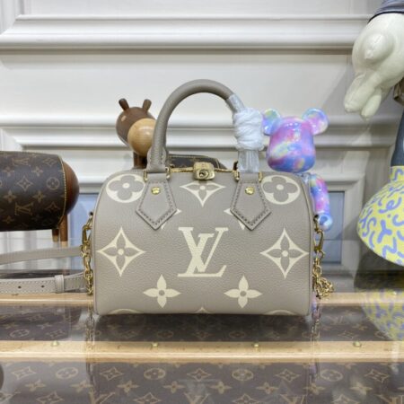 Top Quality LV Speedy Bandouliere 20 Milk Beige